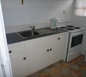 kitchen in two bedroom unit (3)